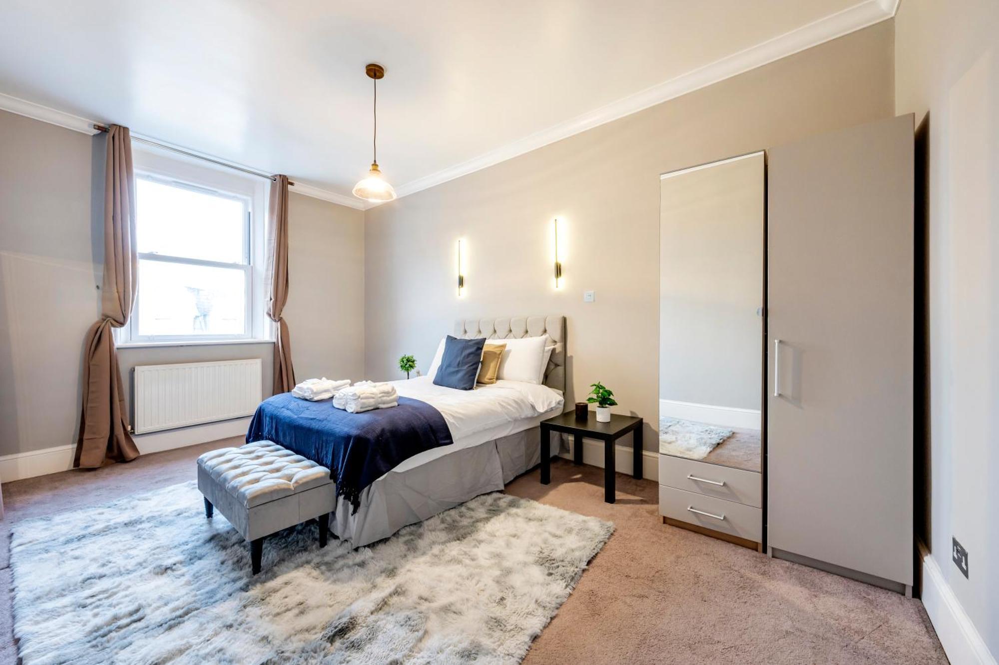 Large 1 Bedroom In Center Of London 3 Exteriör bild