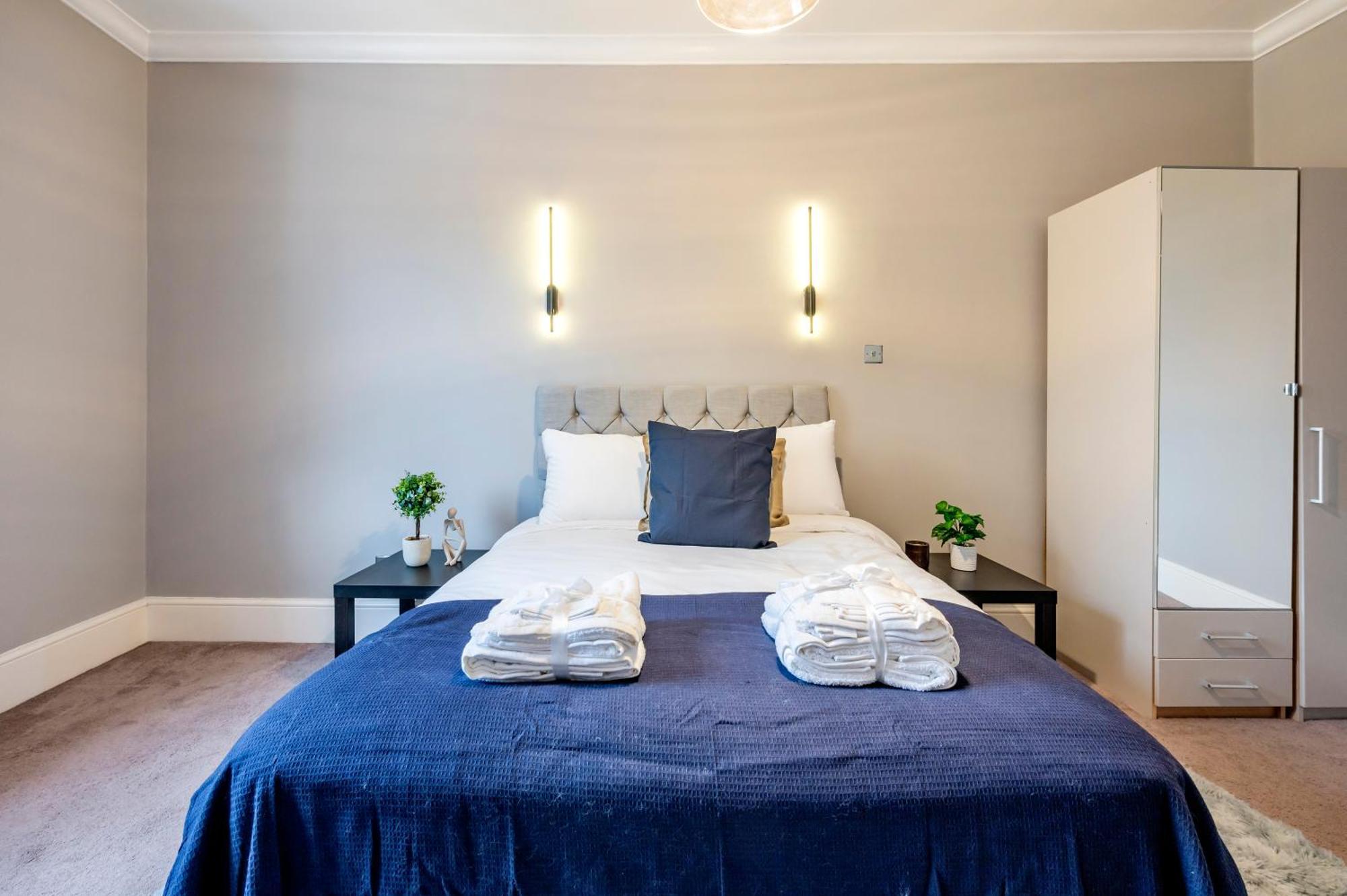 Large 1 Bedroom In Center Of London 3 Exteriör bild