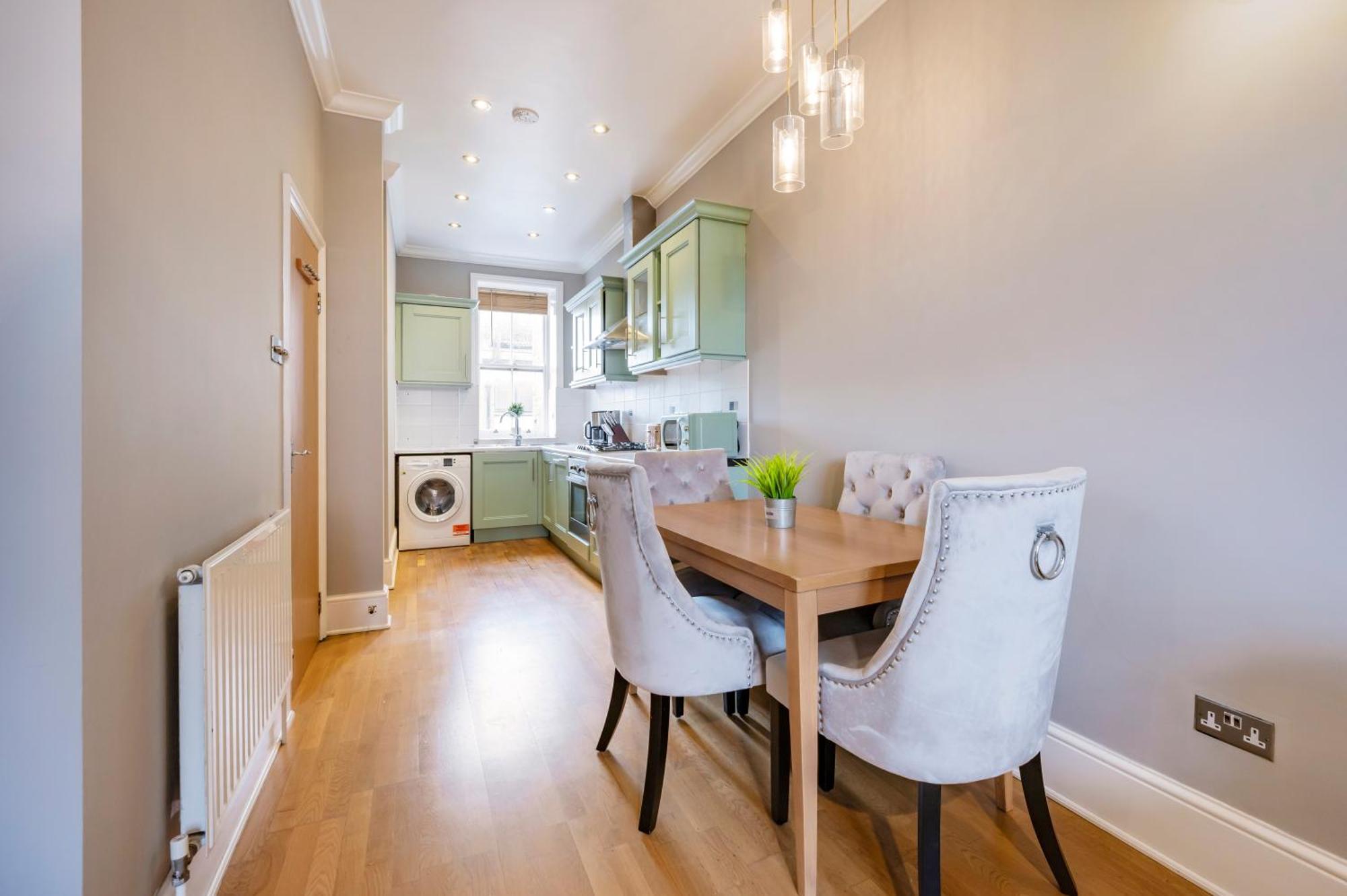 Large 1 Bedroom In Center Of London 3 Exteriör bild