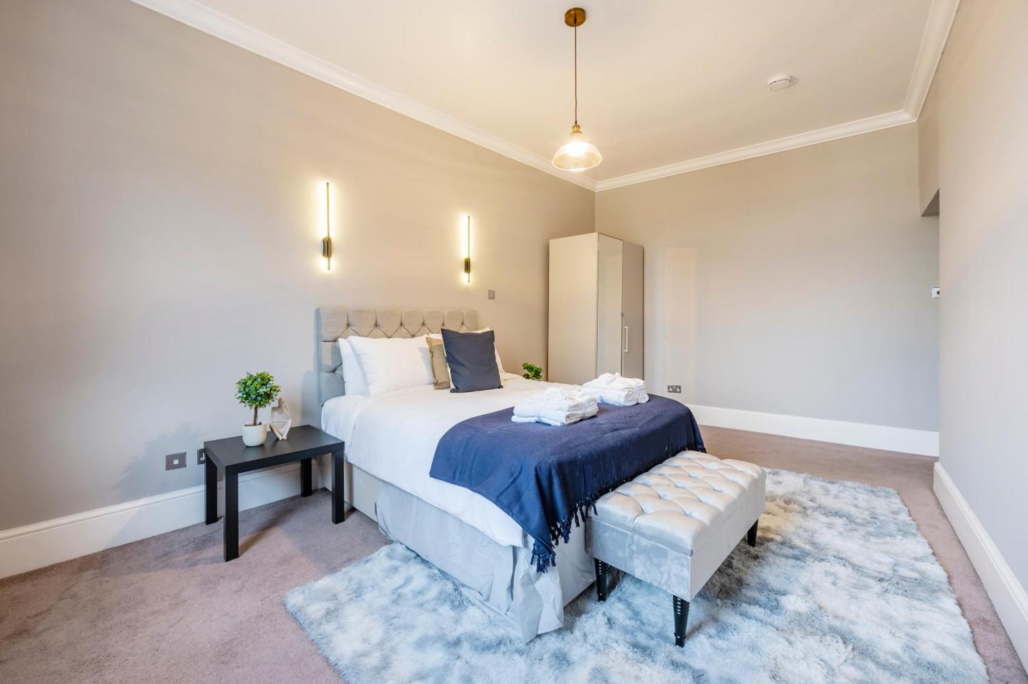 Large 1 Bedroom In Center Of London 3 Exteriör bild